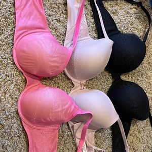 Victoria’s Secret and PINK bras
